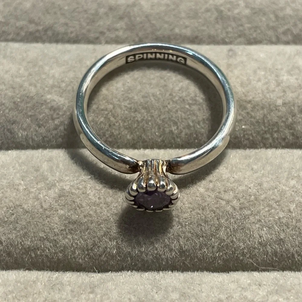 NWOT Elegant Silver and Purple Gemstone Ring - Picture 4 of 6